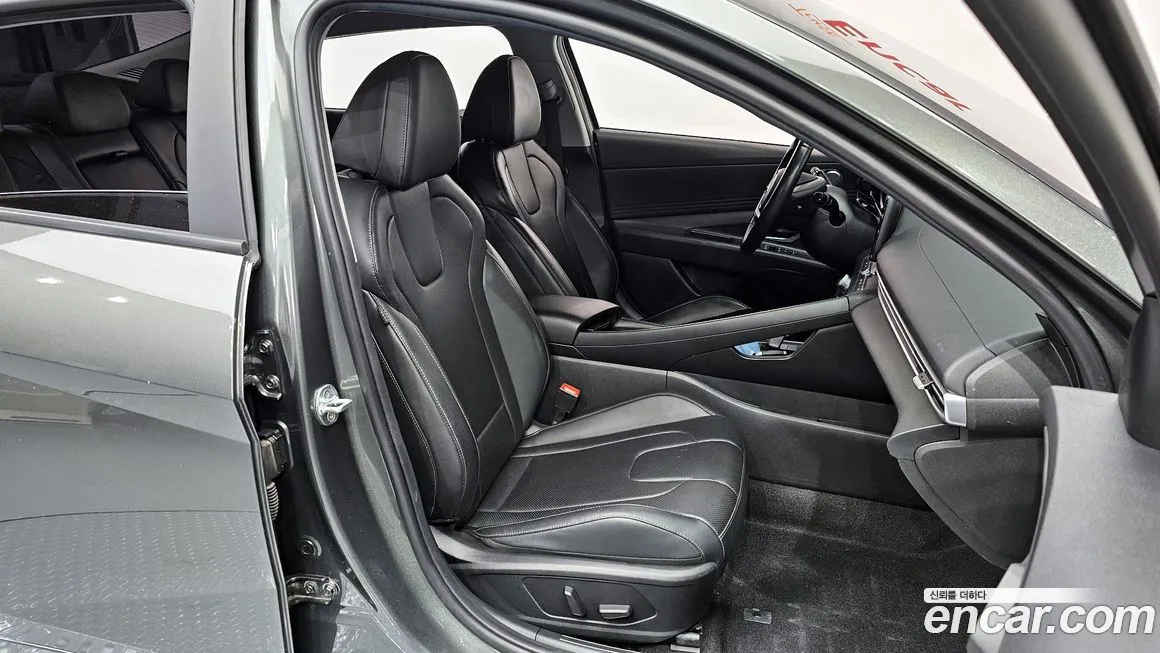 Hyundai AVANTE 2023 из KR, фото 10