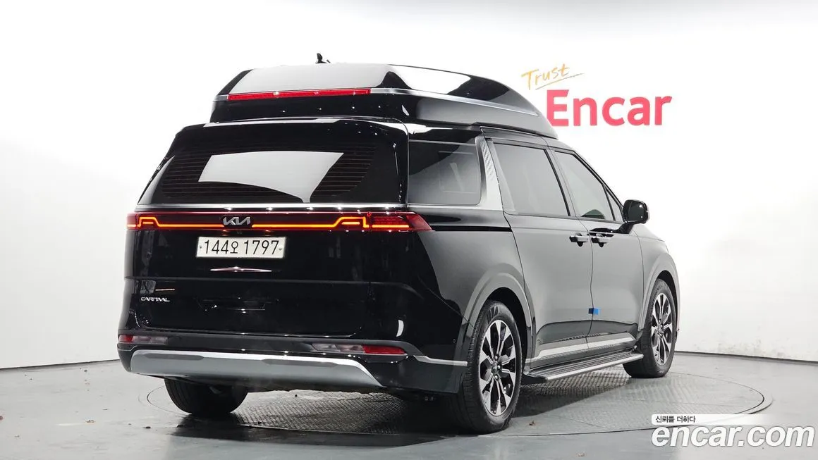 Kia Carnival 2023 из KR, фото 2