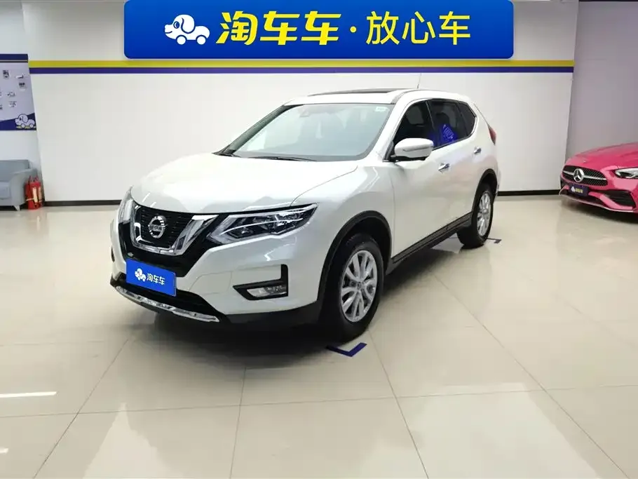 Nissan X-Trail 2021 из CN, фото 1