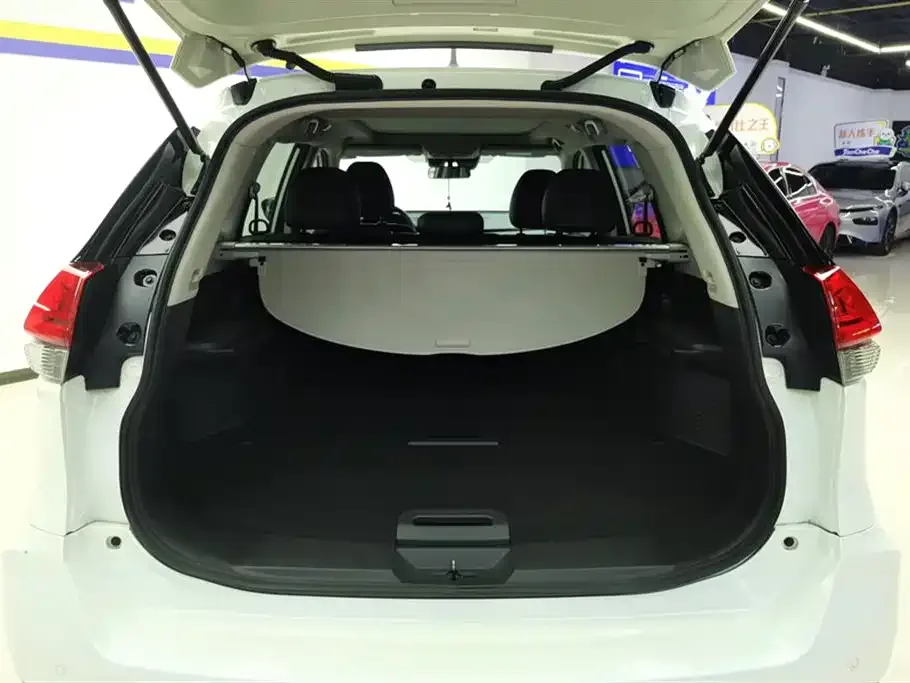Nissan X-Trail 2021 из CN, фото 4