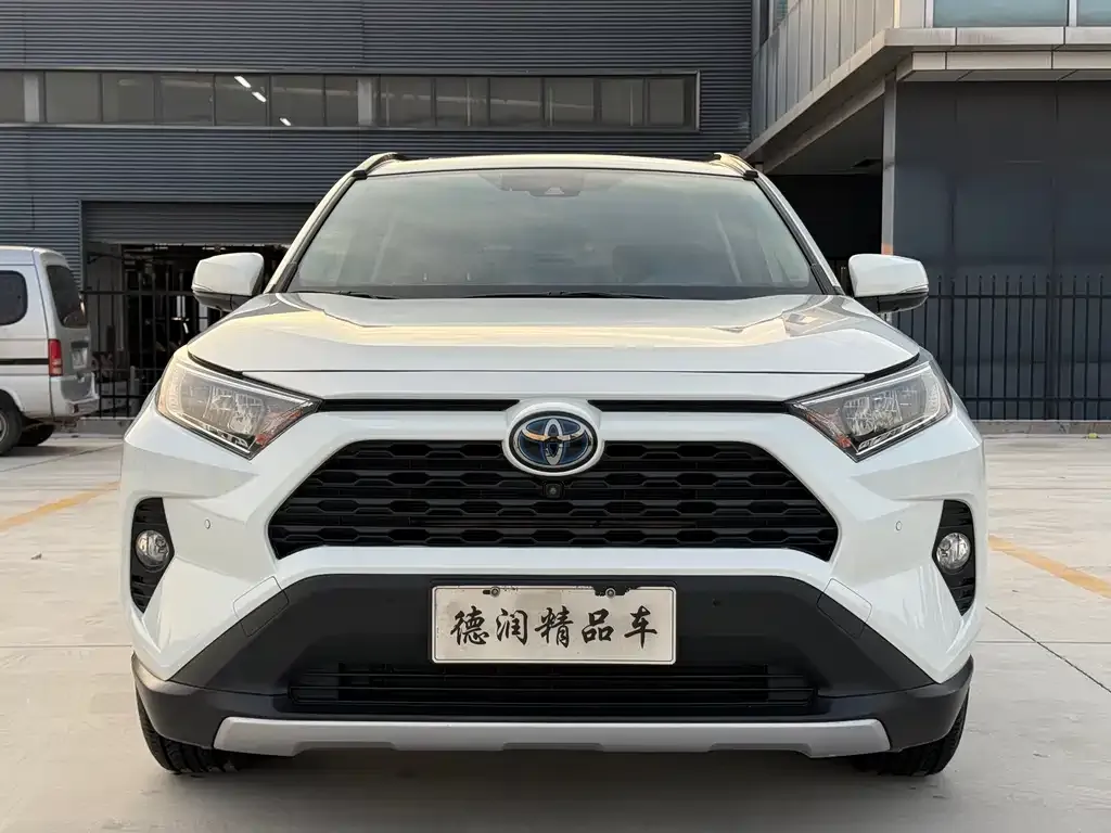 Toyota RAV4 2021 из CN, фото 2