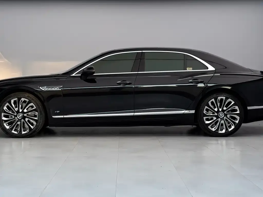 Bentley Flying Spur 2021 из CN, фото 4