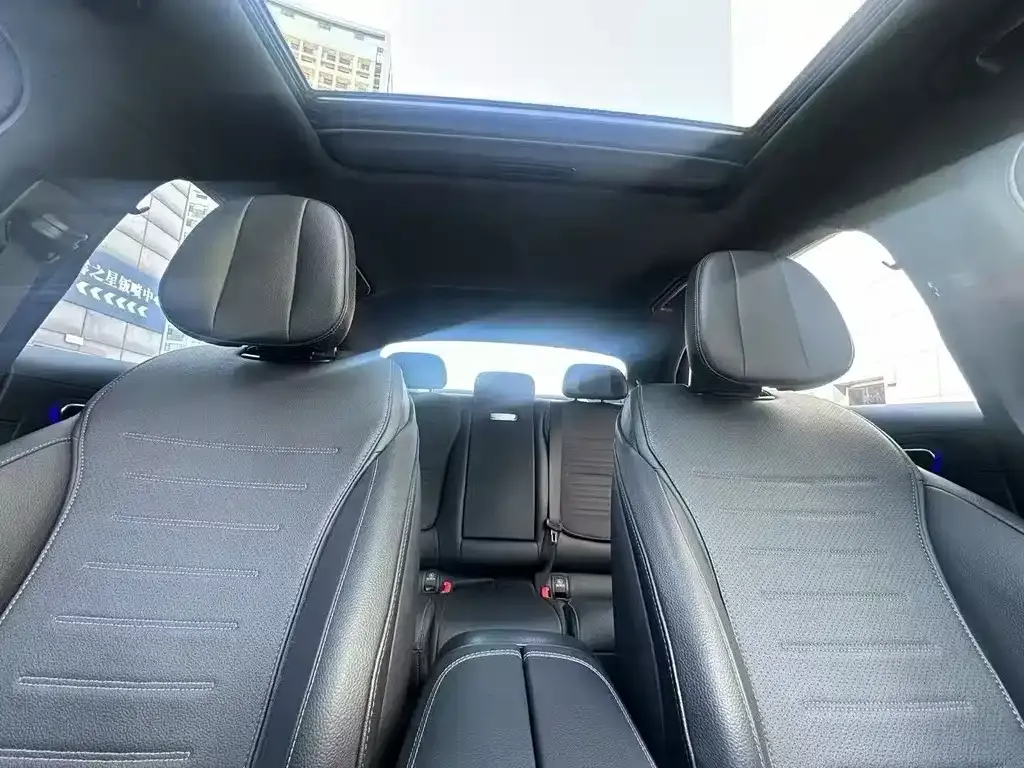 Mercedes-Benz C-Class 2023 из CN, фото 6
