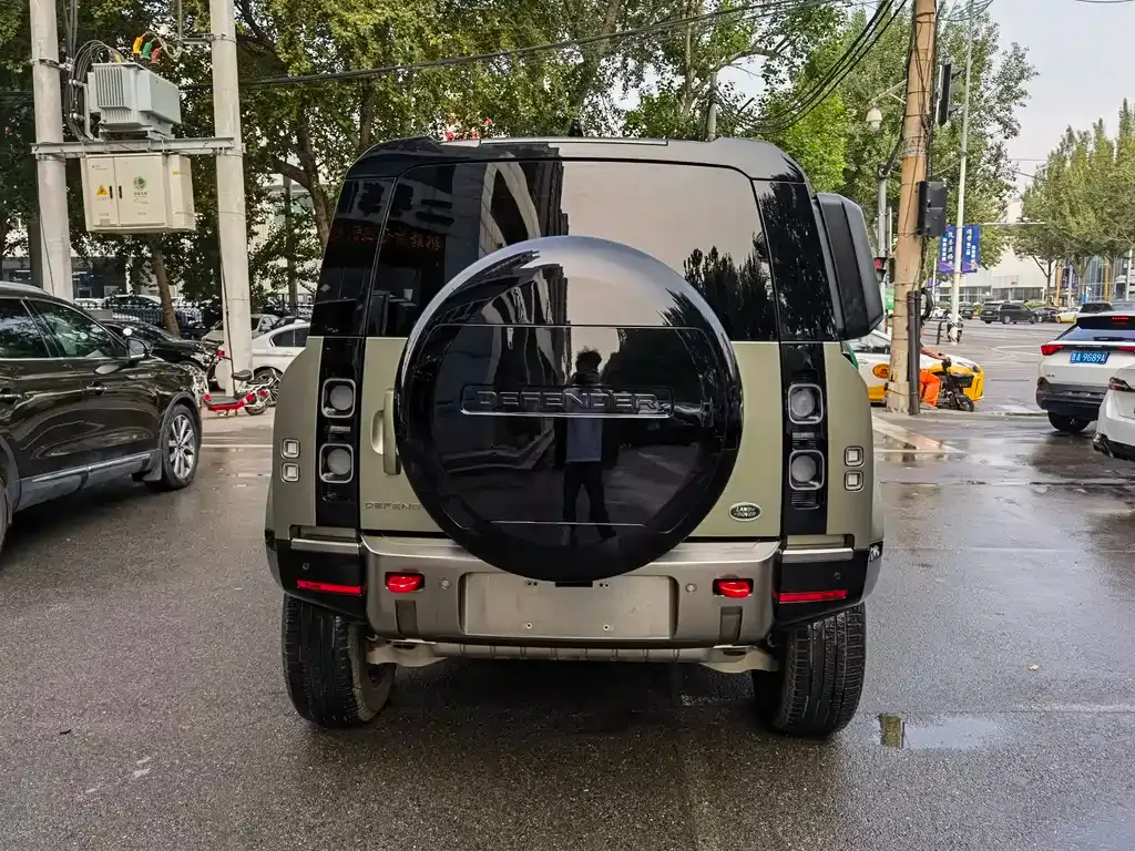 Land Rover Defender 2023 из CN, фото 5