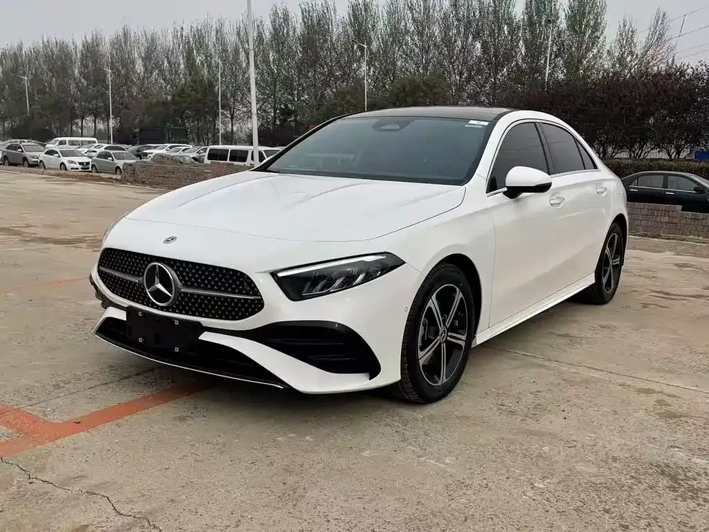 Mercedes-Benz A-Class — фото 1