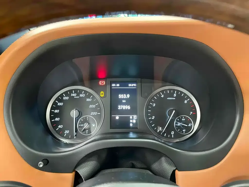 Mercedes-Benz Vito 2022 из CN, фото 9