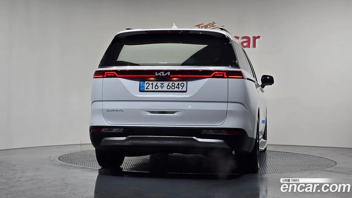 Kia Carnival 2023 из KR, фото 4