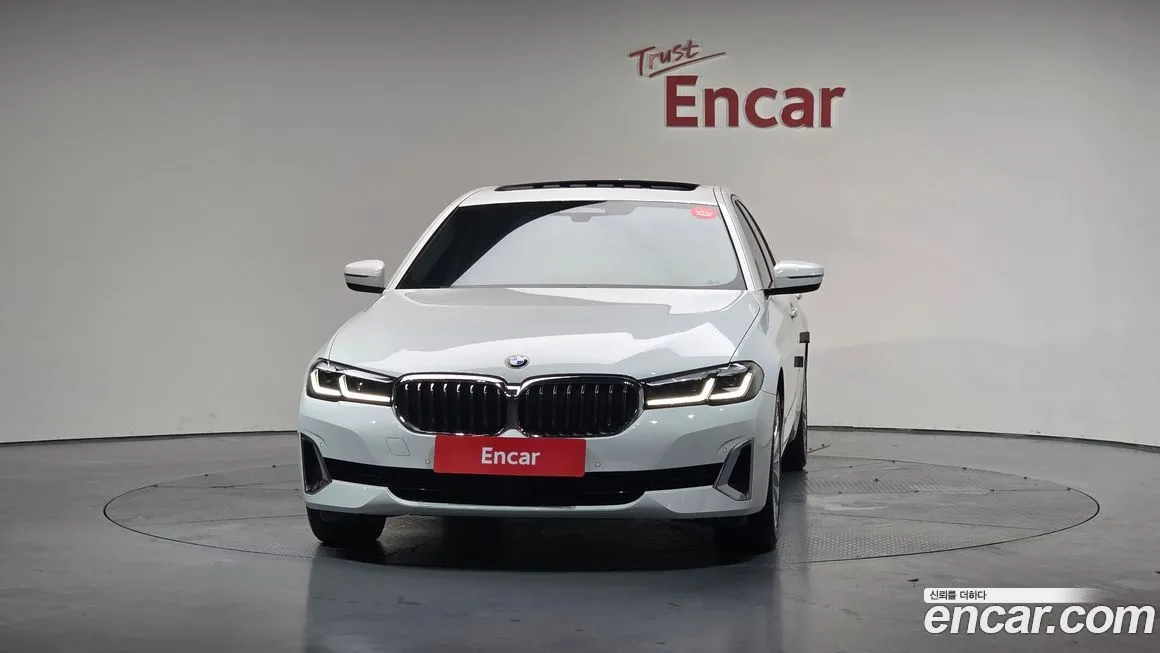 BMW 5-Series 2021 из KR, фото 3