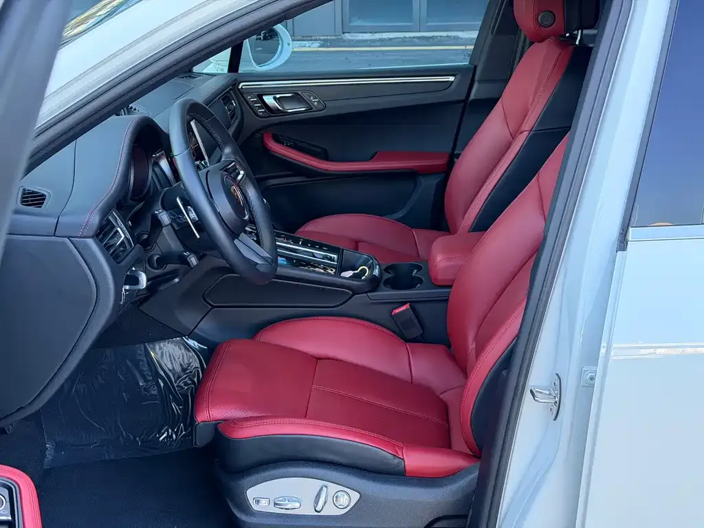Porsche Macan 2024 из CN, фото 6