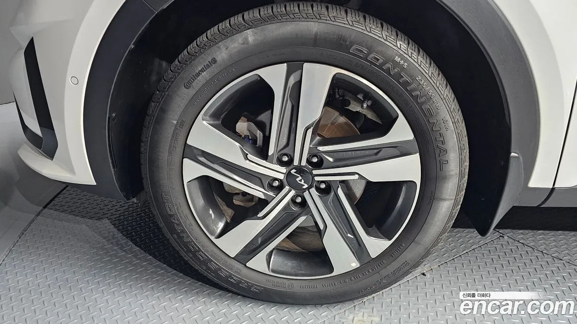 Kia Sorento 2023 из KR, фото 5