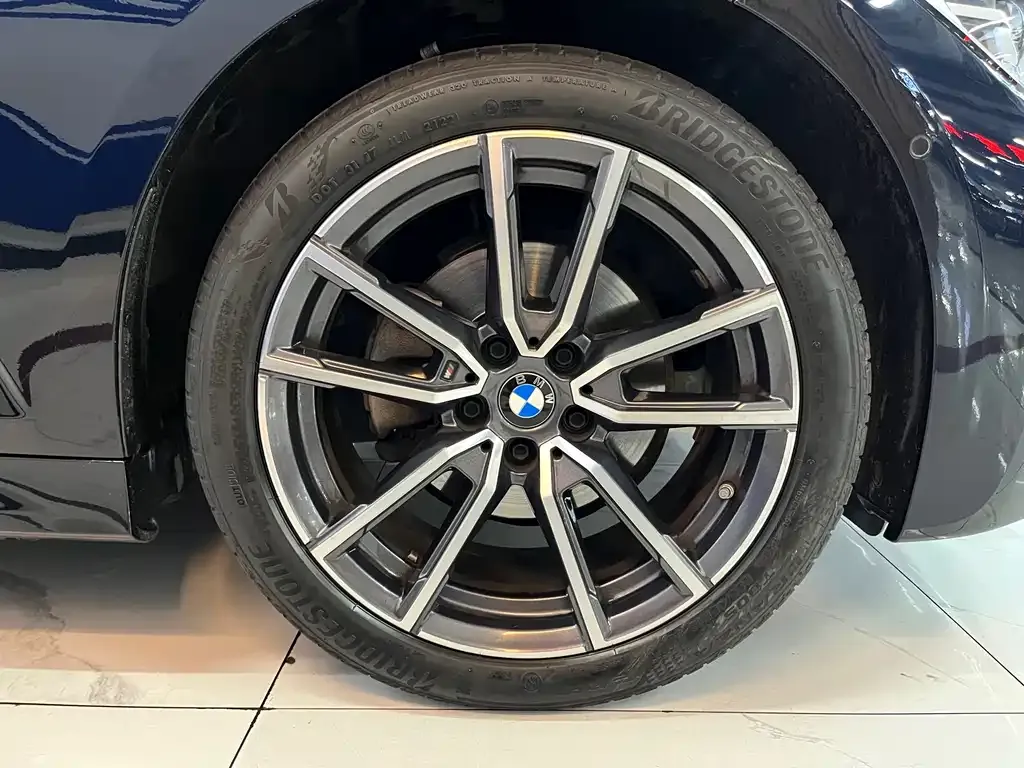 BMW 3 Series 2021 из CN, фото 7