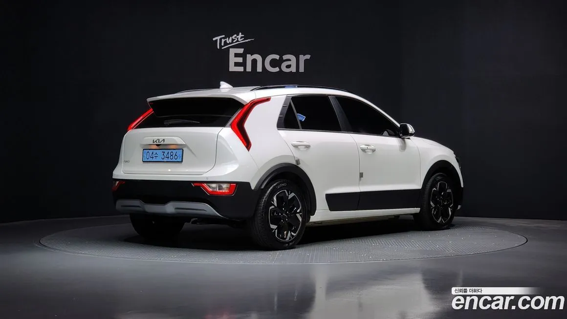 Kia Niro 2023 из KR, фото 2