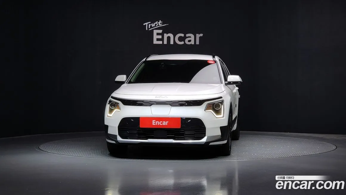 Kia Niro 2023 из KR, фото 3