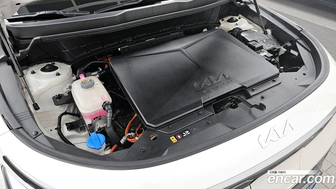 Kia Niro 2023 из KR, фото 6
