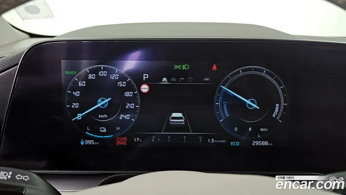 Kia Niro 2023 из KR, фото 8