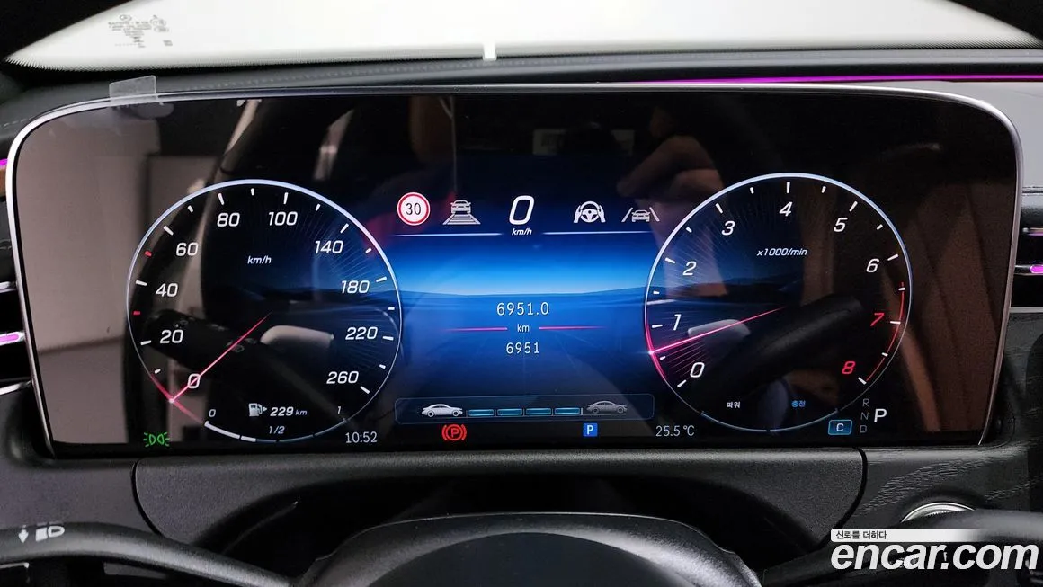 Mercedes-Benz E-Class 2025 из KR, фото 8
