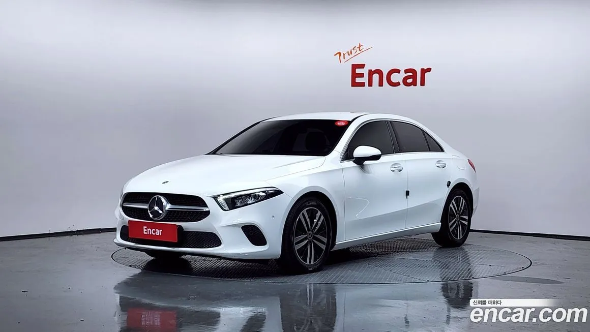 Mercedes-Benz A-Class — фото 1