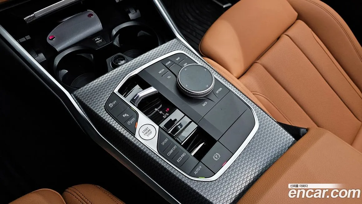 BMW 3-Series 2023 из KR, фото 9
