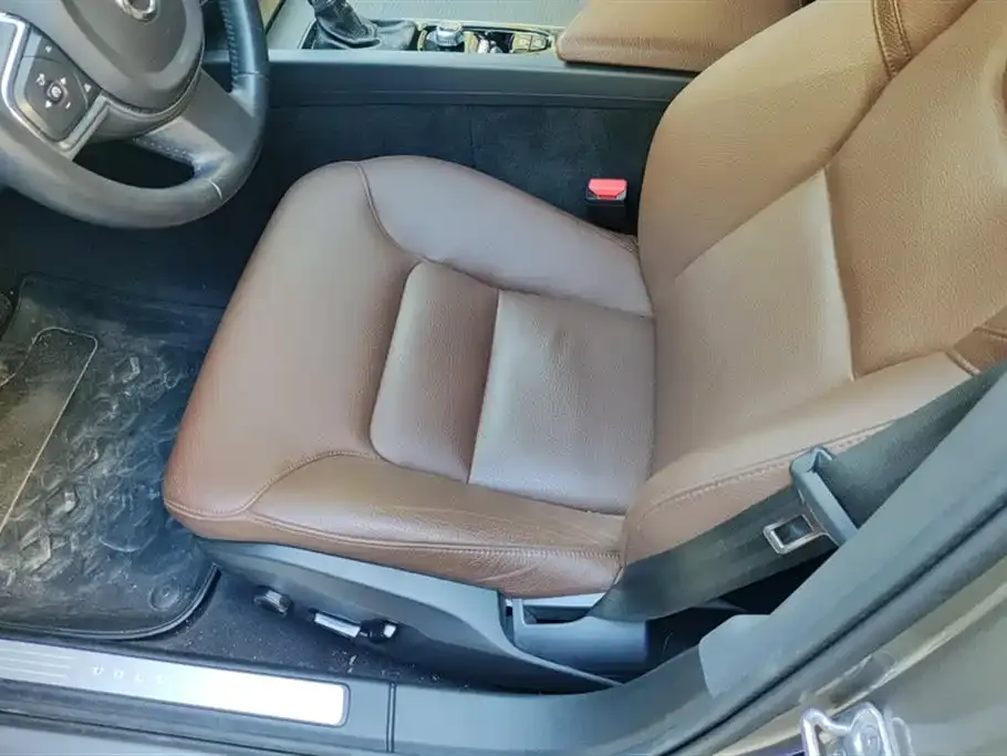 Volvo S60 2021 из CN, фото 9