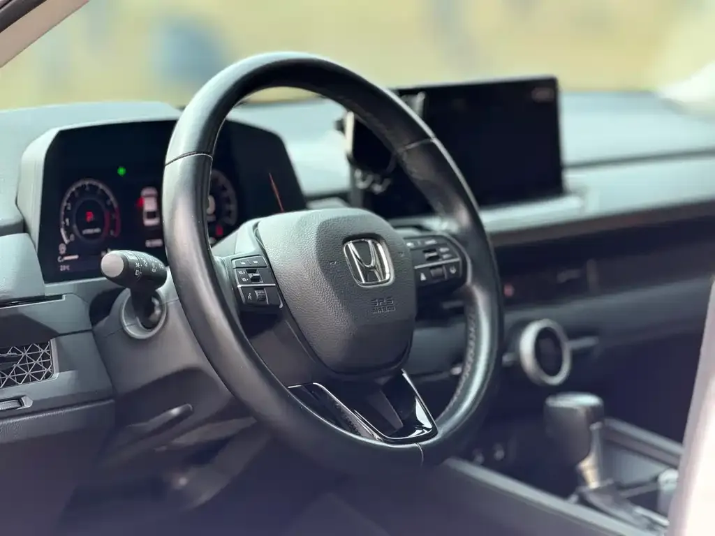 Honda Accord — фото 8