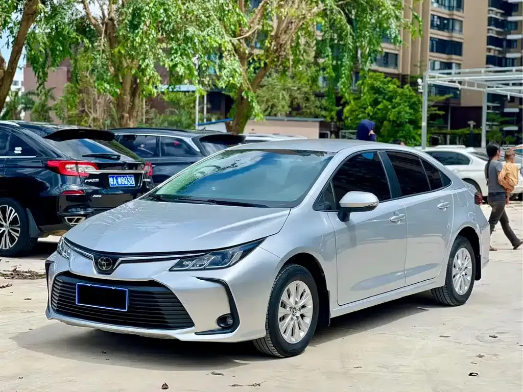 Toyota Corolla 2021 из CN, фото 1