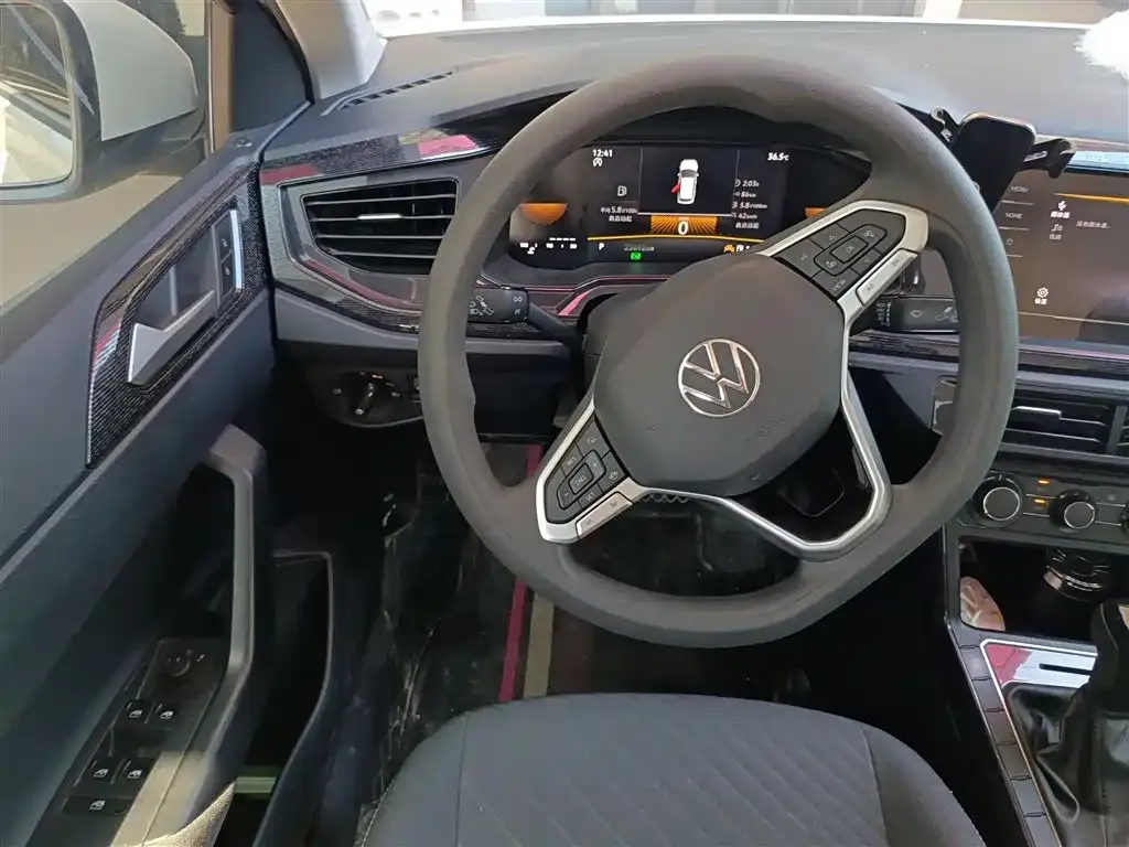 Volkswagen Lavida 2024 из CN, фото 3