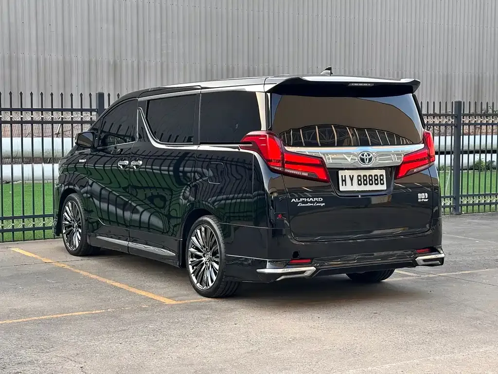 Toyota Vellfire 2021 из CN, фото 5