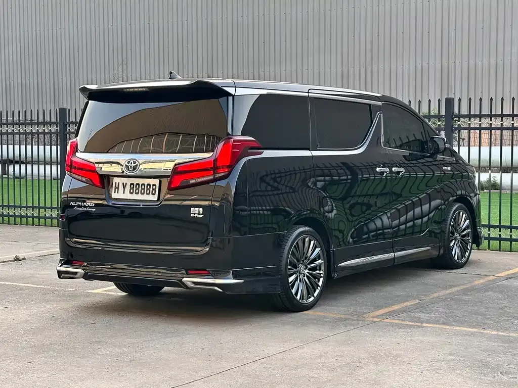 Toyota Vellfire 2021 из CN, фото 7