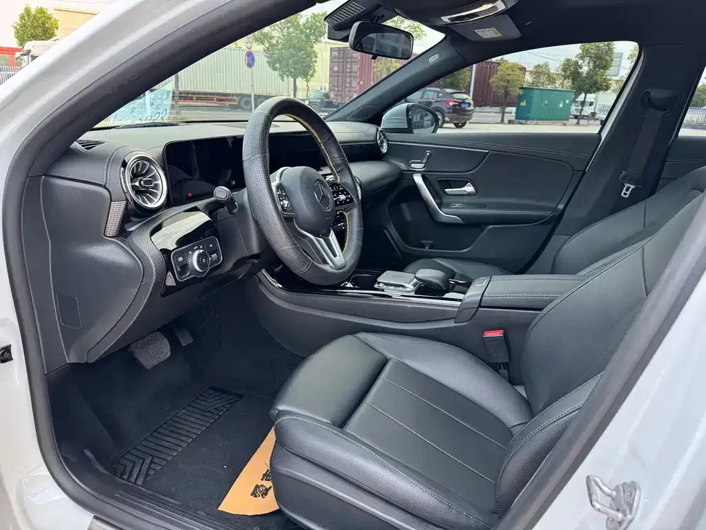 Mercedes-Benz A-Class 2021 из CN, фото 4