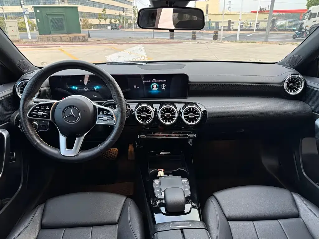 Mercedes-Benz A-Class 2021 из CN, фото 5