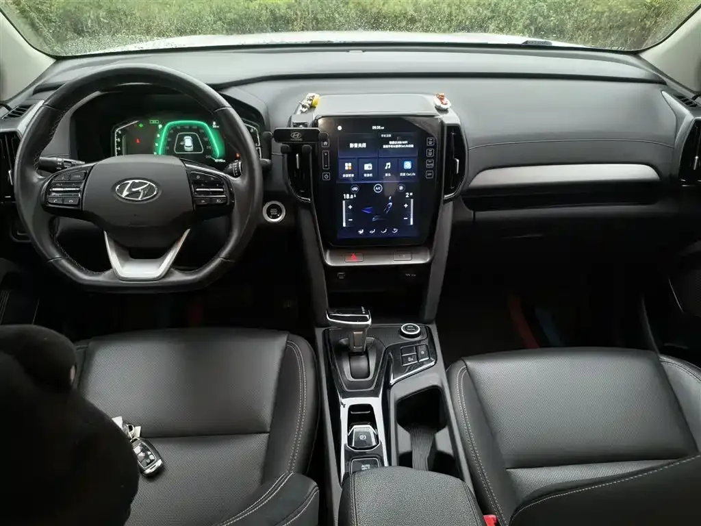 Hyundai ix35 — фото 10