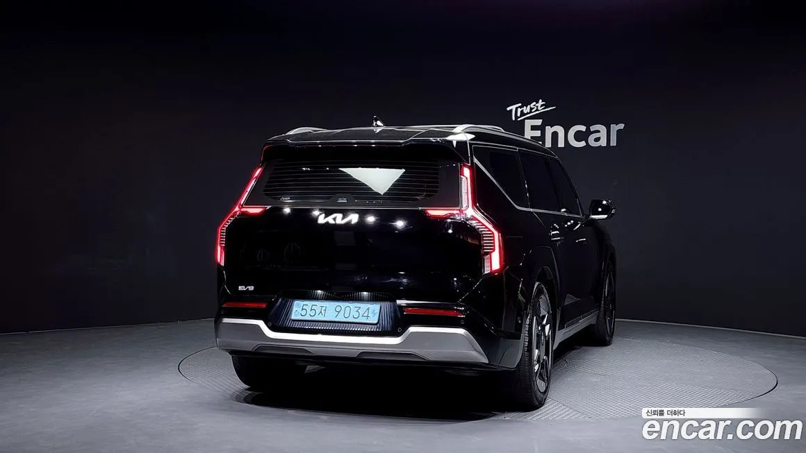 Kia EV9 2024 из KR, фото 4