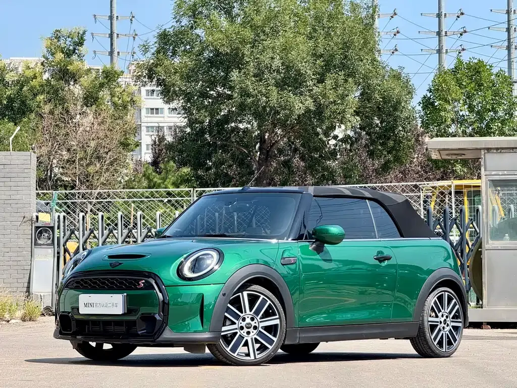 MINI Cooper (3-door) 2023 из CN, фото 1