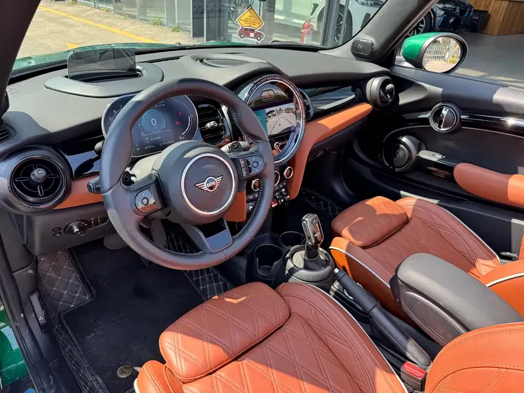 MINI Cooper (3-door) 2023 из CN, фото 3