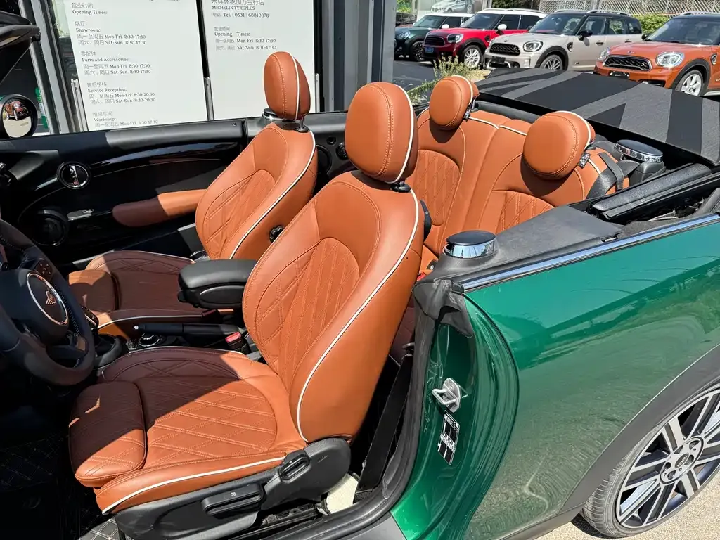 MINI Cooper (3-door) 2023 из CN, фото 4