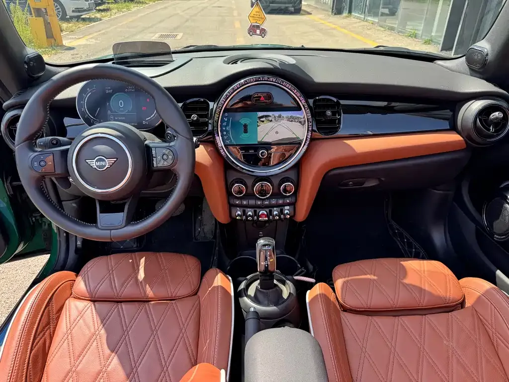 MINI Cooper (3-door) 2023 из CN, фото 8