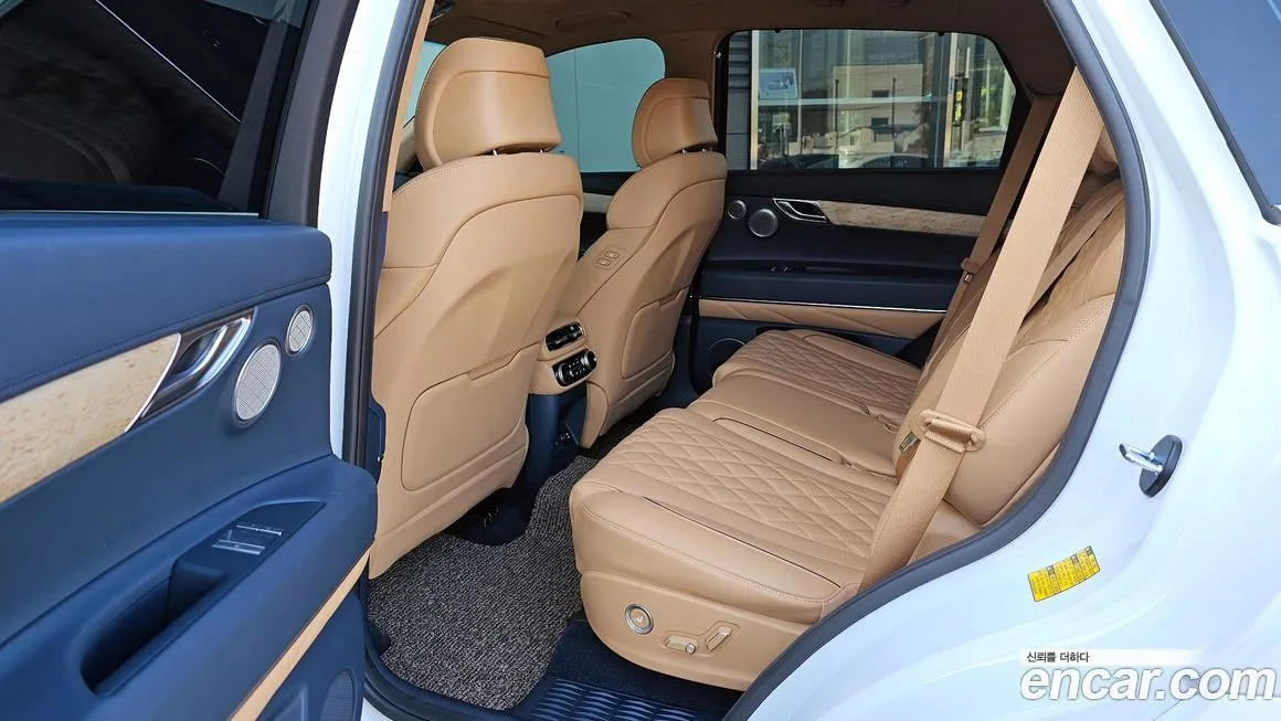 Genesis GV80 — фото 10