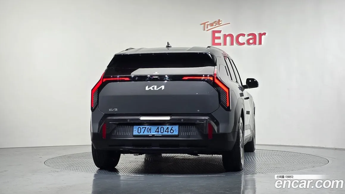 [object Object] EV3 2025 из KR, фото 4