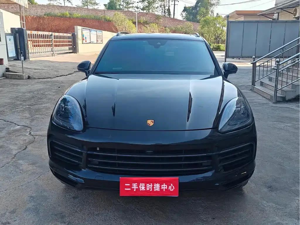 Porsche Cayenne 2023 из CN, фото 2