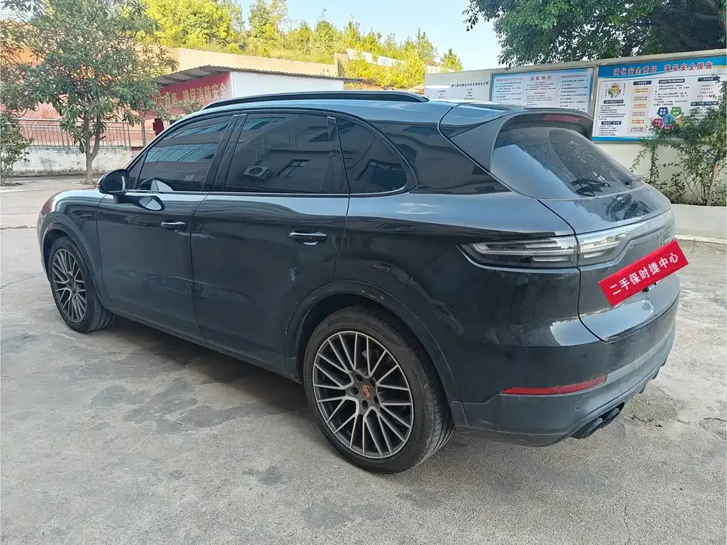 Porsche Cayenne 2023 из CN, фото 4