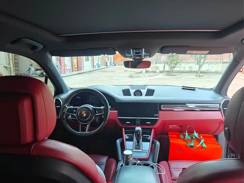 Porsche Cayenne 2023 из CN, фото 9