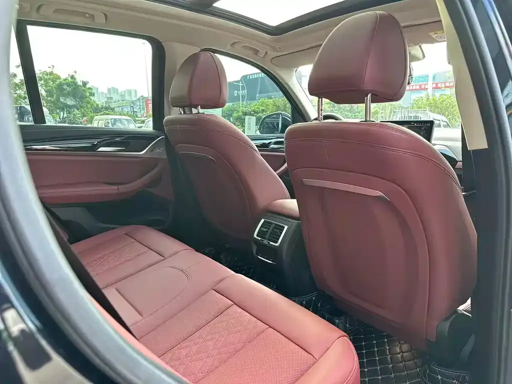 BMW iX3 2023 из CN, фото 8