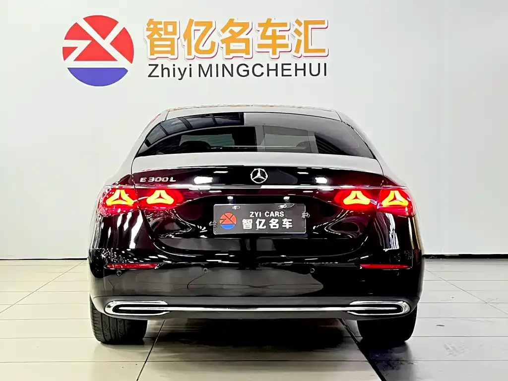 Mercedes-Benz E-Class 2024 из CN, фото 5