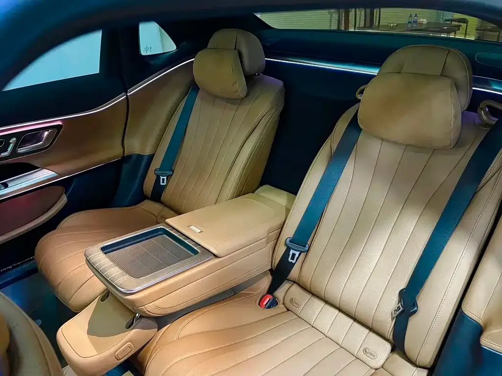 Mercedes-Benz E-Class 2024 из CN, фото 8