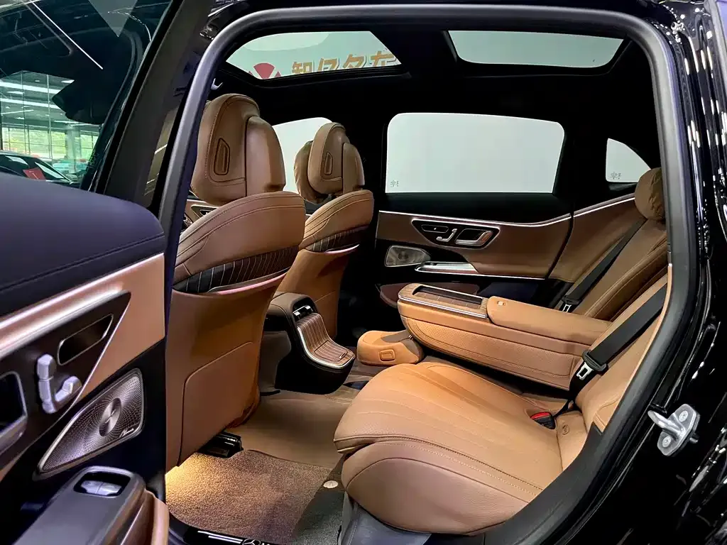 Mercedes-Benz E-Class 2024 из CN, фото 9