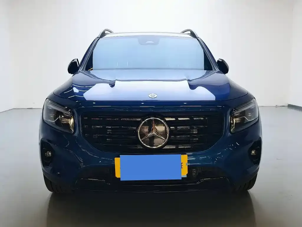 Mercedes-Benz GLB 2023 из CN, фото 2