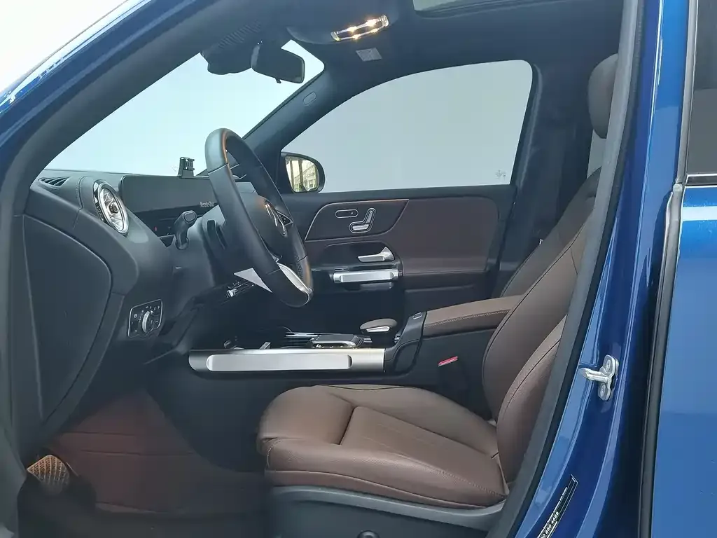 Mercedes-Benz GLB 2023 из CN, фото 4
