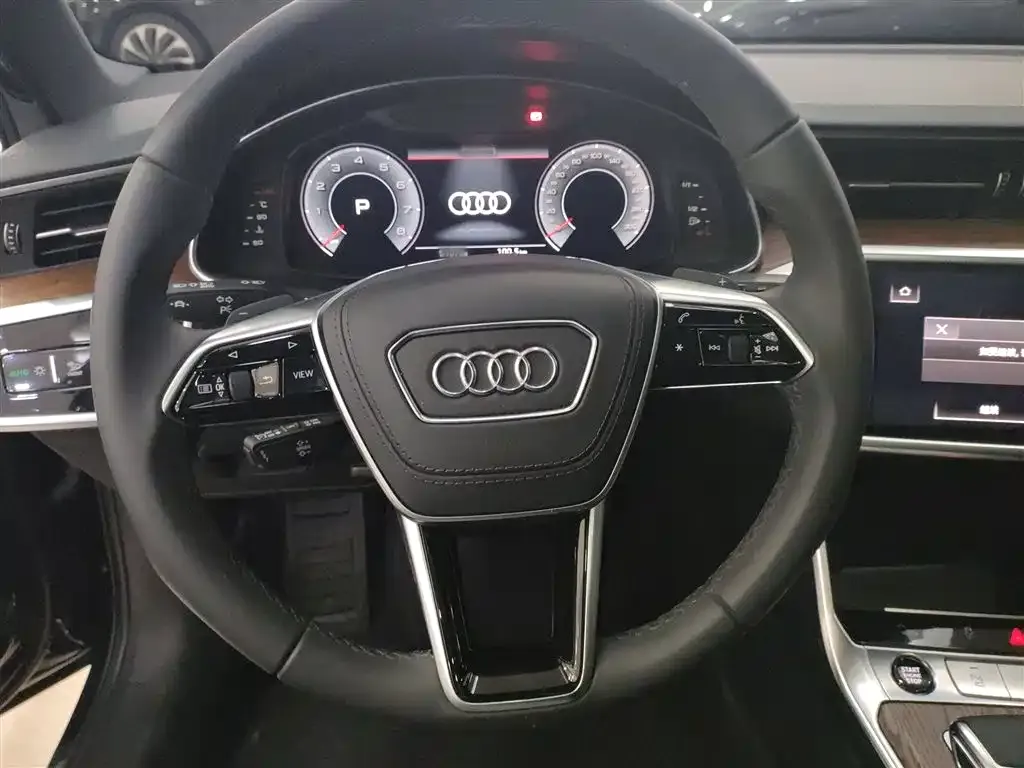 Audi A6L 2025 из CN, фото 5