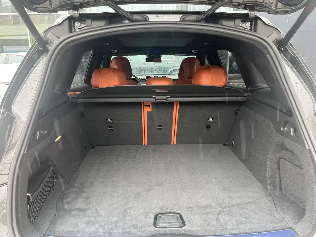 Mercedes-Benz GLC 2023 из CN, фото 10