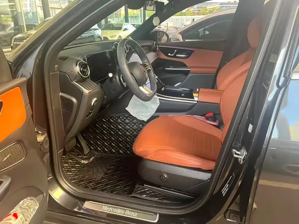 Mercedes-Benz GLC 2023 из CN, фото 7